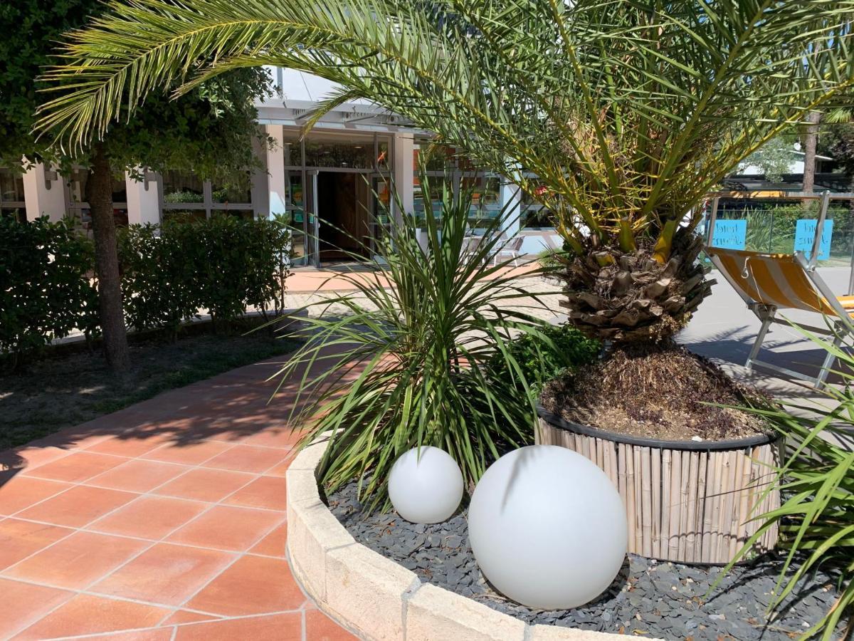 Hotel Franz Bibione Exterior foto