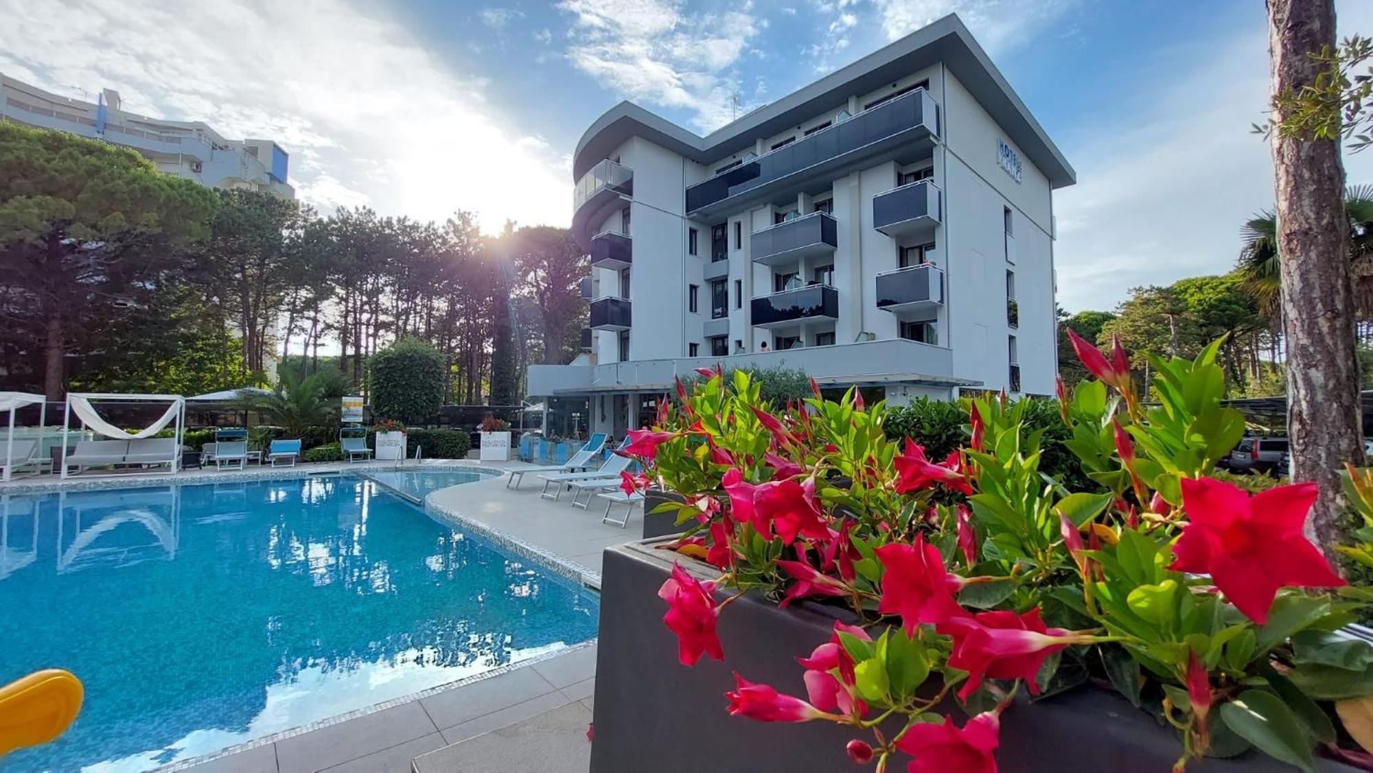 Hotel Franz Bibione Exterior foto